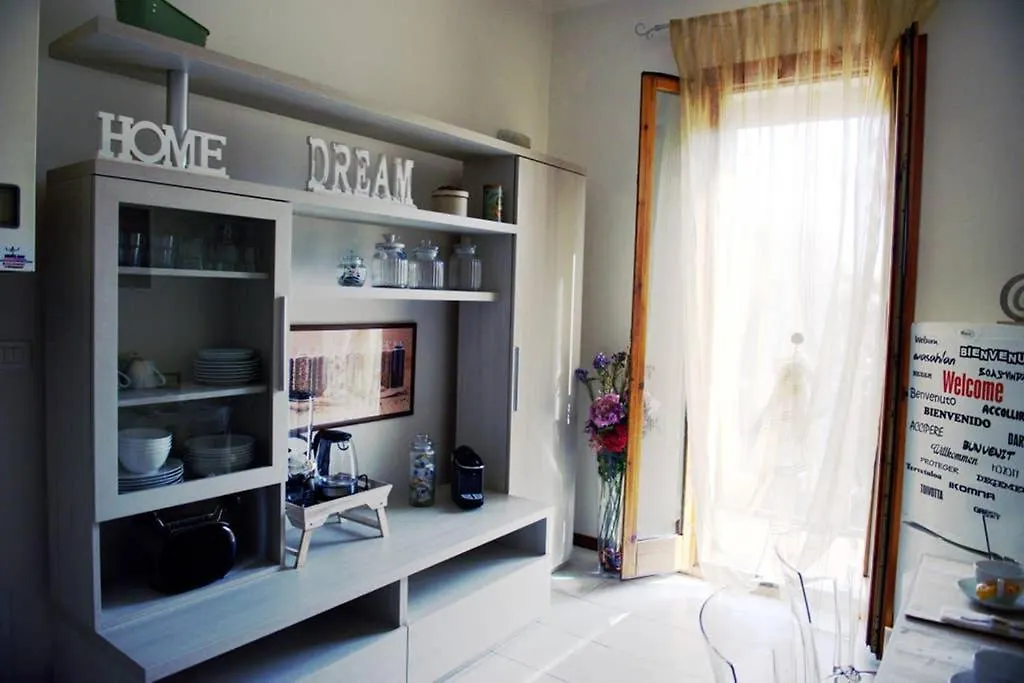 C&C Apartment Bologna Italia