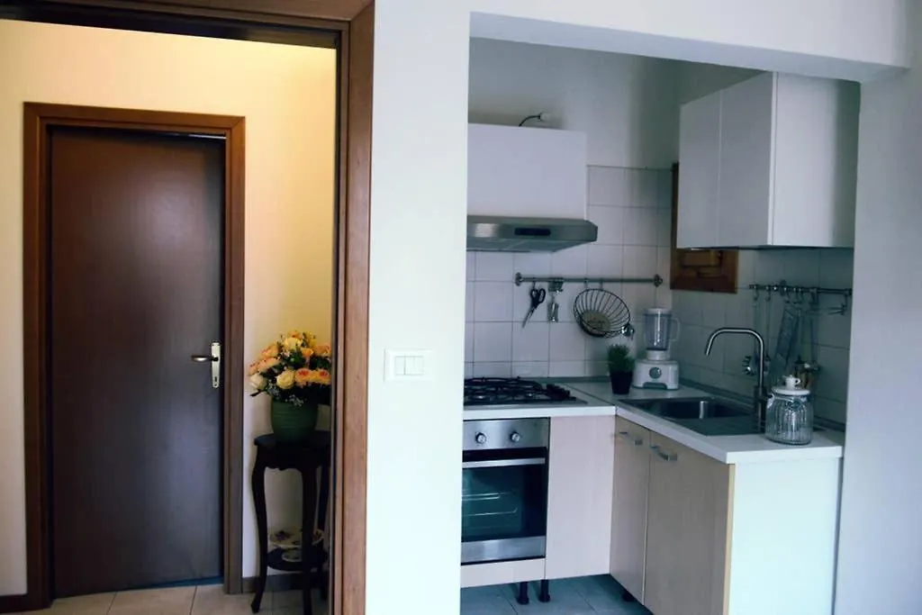 C&C Apartment Bologna 0*,  Italia